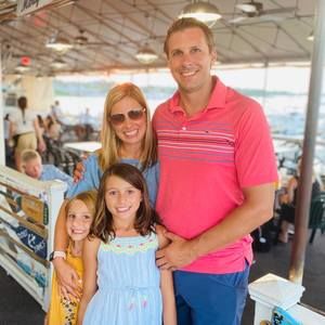 Meet your Posher, Dana